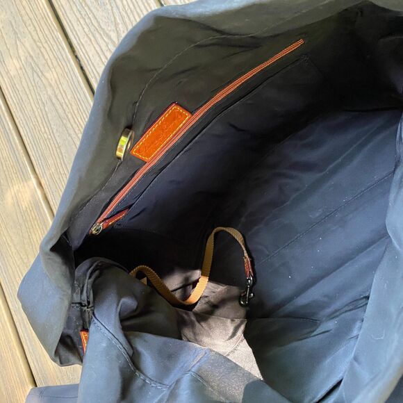 Dooney & Bourke Large Nylon Shoulder Bag Color Black - Picture 8 of 15